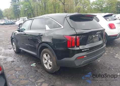 2023 Kia Sorento Lx z USA, uszkodzony, nr VIN 5XYRG4LC9PG193687